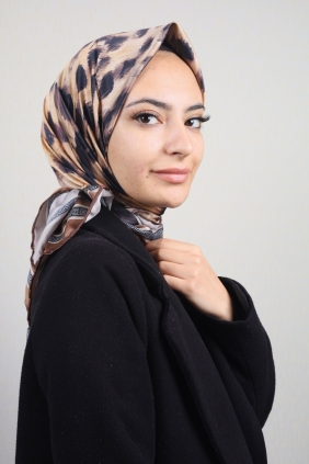 Piramit Luxer Desenli Rayon Eşarp - Desen-38