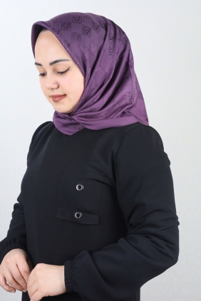 Qum İpek Kendinden Desenli Monogram Eşarp - Desen-01