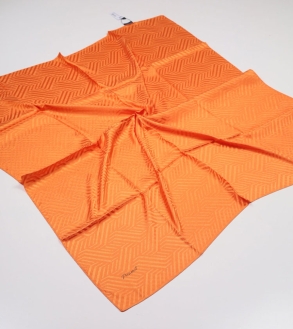 Piramit Kendinden Desenli Jakarlı Eşarp - Desen-01