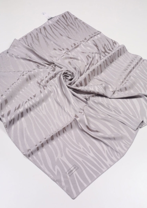 Piramit Kendinden Desenli Jakarlı Eşarp - Desen-04