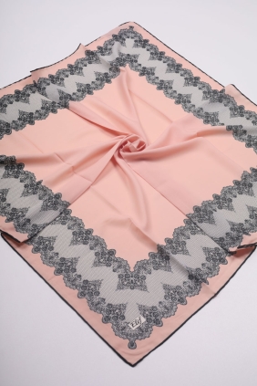 Elif Varaklı Medine İpeği Eşarp - Desen-01