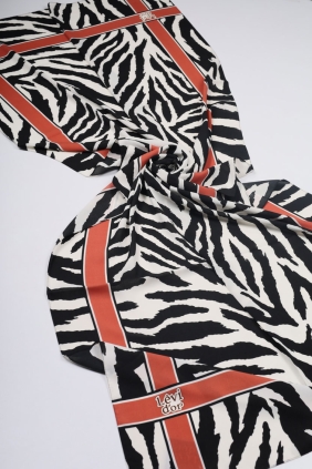 Levidor Desenli Medine İpeği Şal - Desen-02