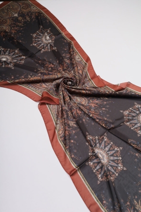 Levidor Desenli Hint İpeği Şal - Desen-01