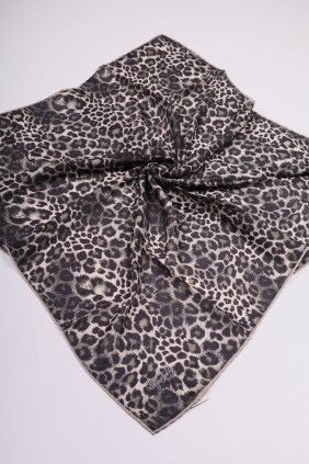 Scarfella Soft El Dikişli Eşarp Desen-303