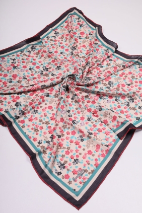 Scarfella Soft El Dikişli Eşarp Desen-306