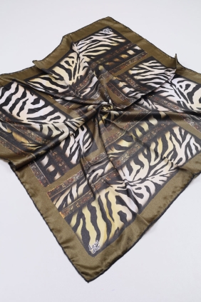 Levidor Desenli Kristal Eşarp - Desen-36