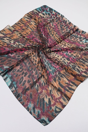 Yasemin Dijital Desenli Kenarı Dikişli Yazma - Desen-02